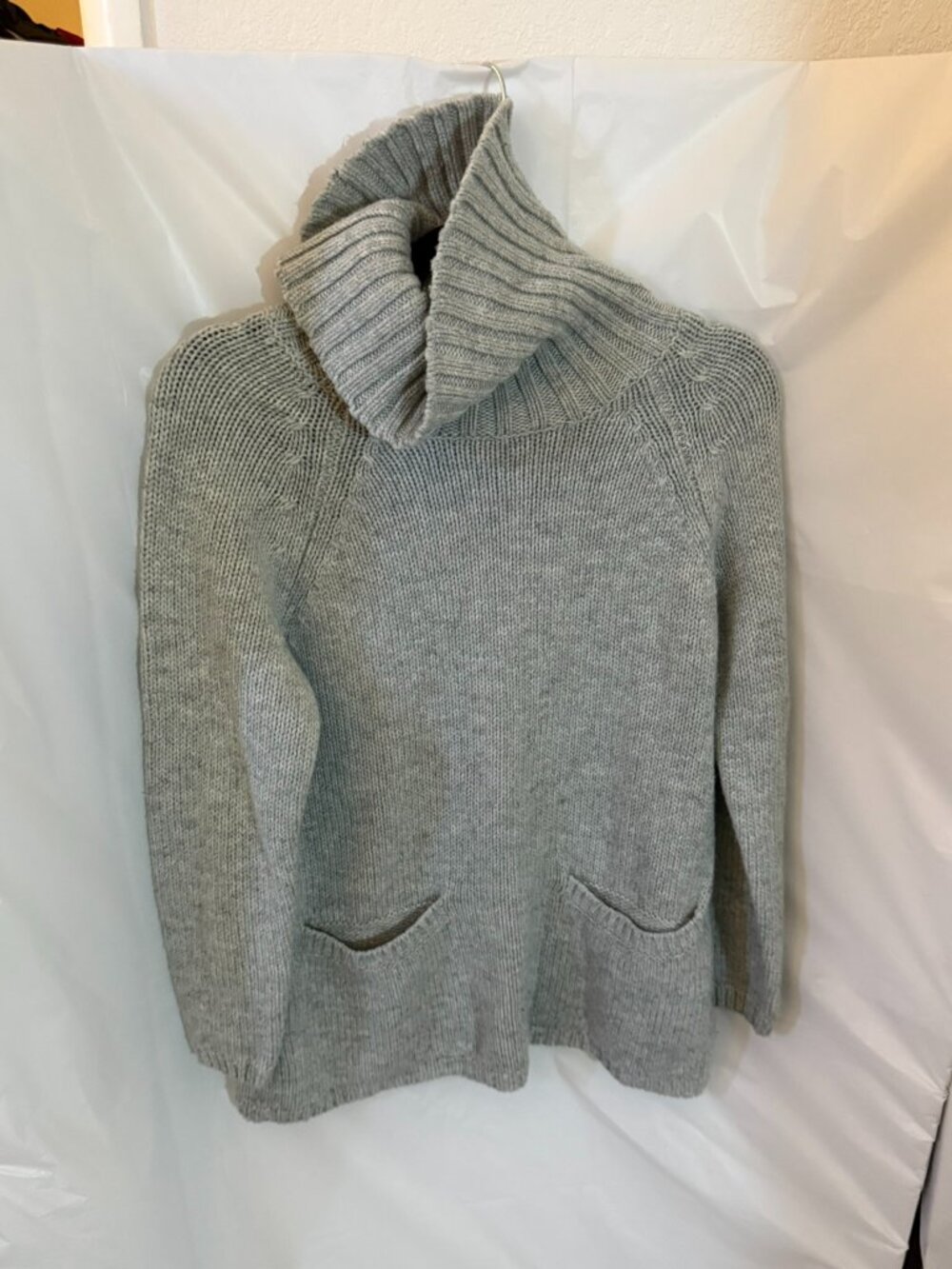 Forever 21 Grey Chunky Knit Turtleneck Sweater S